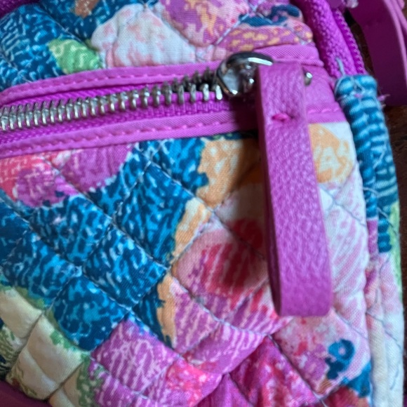 Vera Bradley crossbody - Picture 5 of 7